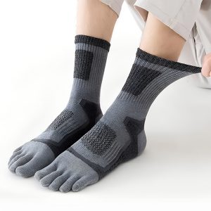 five toe socks, split toe socks, cotton socks, crew socks