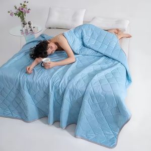 cooling blanket, summer quilt, hypoallergenic blanket, silky blanket, breathable blanket