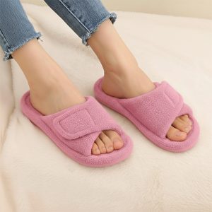 home slippers, open toe slippers, house shoes for women, supportive house shoes, comfy house slippers, cute house slippers